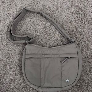 Vonal tan Quilted Shoulder Bag